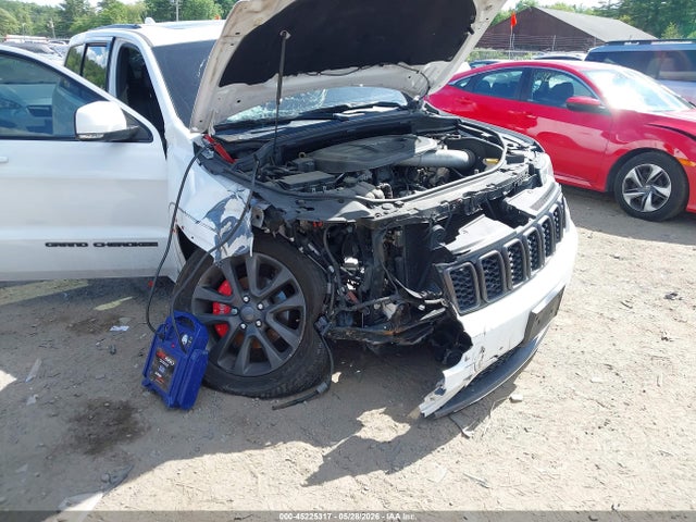 1C4RJFCG9JC425748 Jeep Grand Cherokee High Altitude 4x4