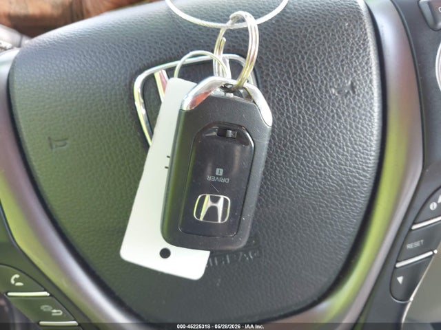 45225318 :رقم المزاد ، 5FNYF6H85HB010146 vin ، 2017 Honda Pilot Ex-l مزاد بيع