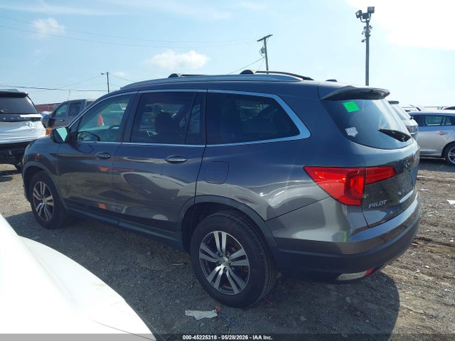45225318 :رقم المزاد ، 5FNYF6H85HB010146 vin ، 2017 Honda Pilot Ex-l مزاد بيع