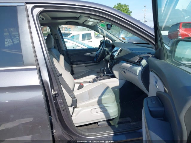 45225318 :رقم المزاد ، 5FNYF6H85HB010146 vin ، 2017 Honda Pilot Ex-l مزاد بيع
