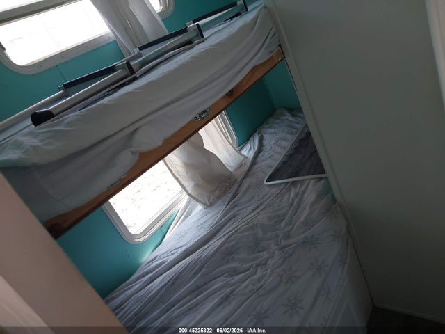45225322 :رقم المزاد ، 4X4TSMB265C007578 vin ، 2005 Forest River Salem مزاد بيع