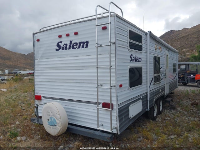 45225322 :رقم المزاد ، 4X4TSMB265C007578 vin ، 2005 Forest River Salem مزاد بيع