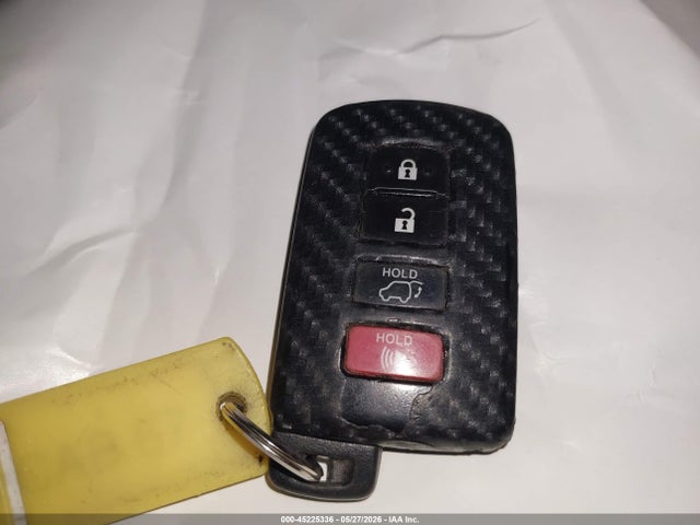 5TDJZRFH5HS398939 Toyota Highlander Xle