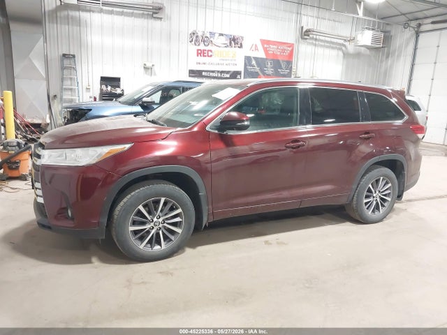 5TDJZRFH5HS398939 Toyota Highlander Xle