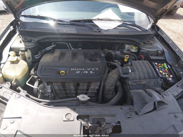 45225366 :رقم المزاد ، 1C3CCBAB9CN282554 vin ، 2012 Chrysler 200 Lx مزاد بيع