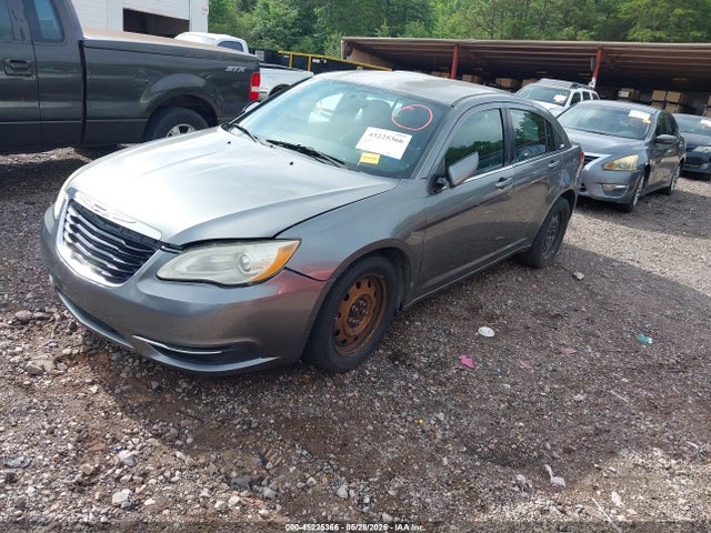 45225366 :رقم المزاد ، 1C3CCBAB9CN282554 vin ، 2012 Chrysler 200 Lx مزاد بيع