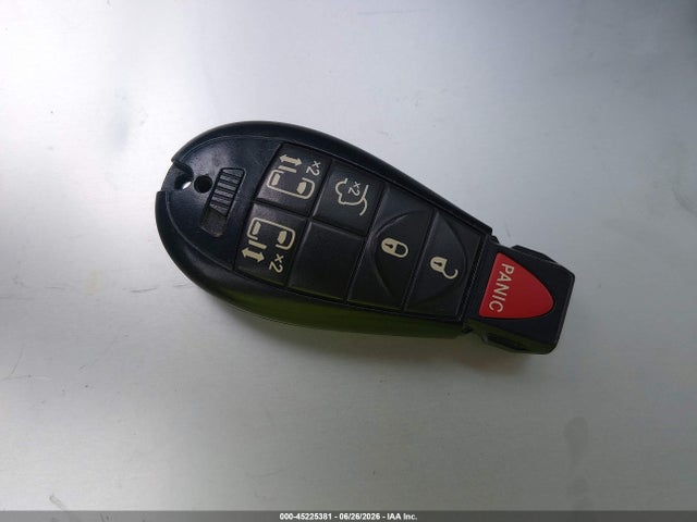 Продажа на аукционе авто 2014 Chrysler Town & Country Touring, vin: 2C4RC1BG8ER144407, номер лота: 45225381