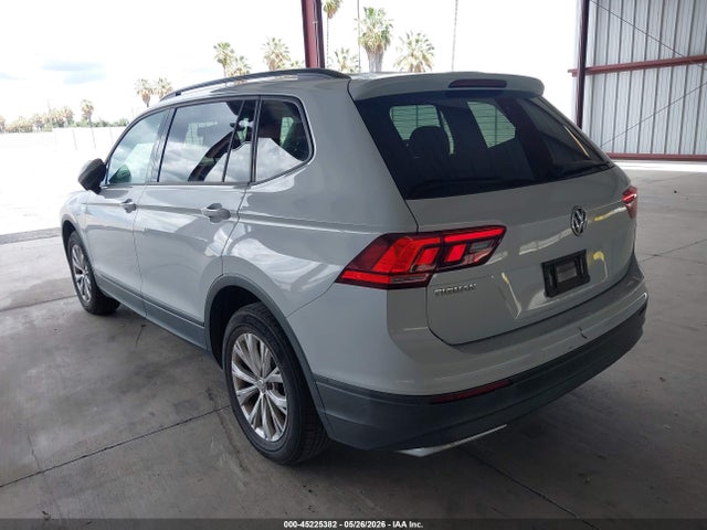 3VV1B7AX9JM082071 Volkswagen Tiguan 2.0t S