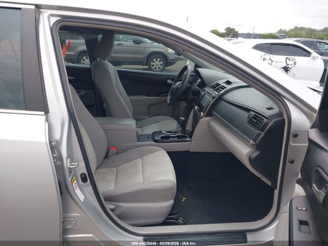 4T4BF1FK5ER365555 Toyota CAMRY LE