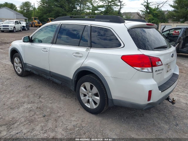 45225452 :رقم المزاد ، 4S4BRBCCXC3270223 vin ، 2012 Subaru Outback 2.5i Premium مزاد بيع