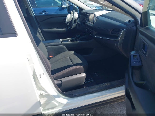 45225468 :رقم المزاد ، 5N1BT3AAXRC671840 vin ، 2024 Nissan Rogue S Fwd مزاد بيع