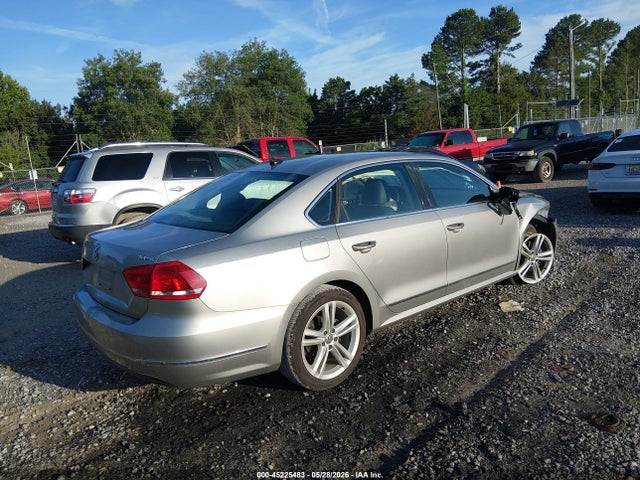 1VWBN7A39EC041676 Volkswagen Passat 2.0l Tdi Se
