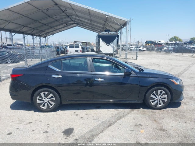 1N4BL4BV6MN394571 Nissan Altima S Fwd