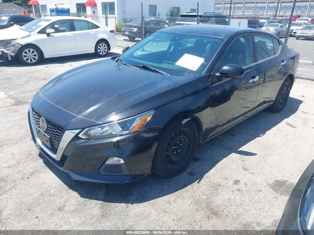 1N4BL4BV6MN394571 Nissan Altima S Fwd