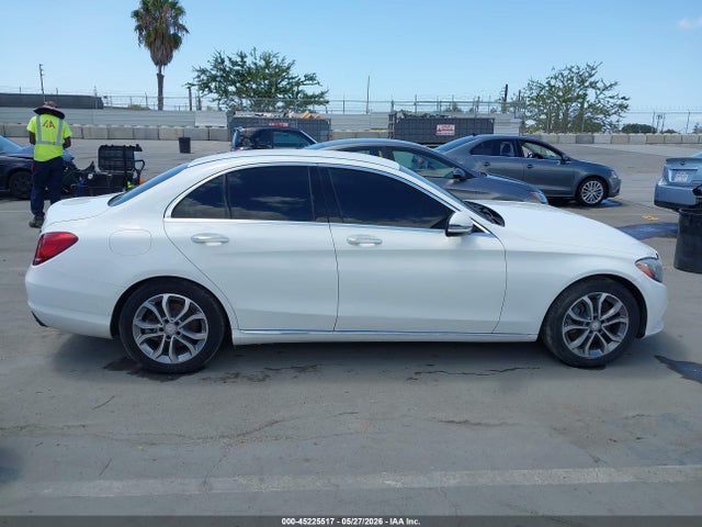 Продаж на аукціоні авто 2016 Mercedes-benz C 300, vin: 55SWF4JBXGU128854, номер лоту: 45225517