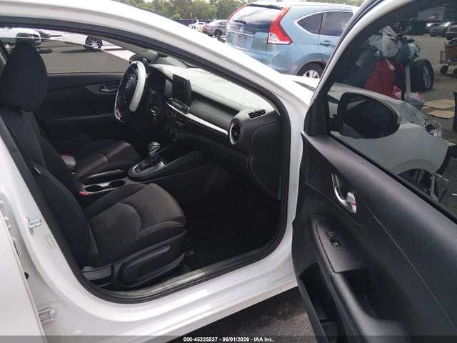 Aukcja sprzedaży 2021 Kia Forte Lxs, vin: 3KPF24AD5ME345244, numer aukcji: 45225537
