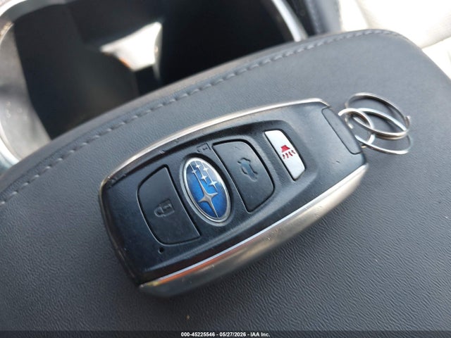 4S4BTANC3L3239016 Subaru Outback Limited