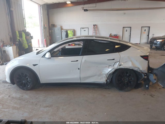 Aukcja sprzedaży 2022 Tesla Model Y Long Range Dual Motor All-wheel Drive, vin: 7SAYGDEE1NF317761, numer aukcji: 45225580