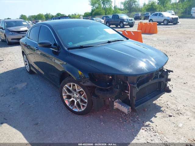 2015 Chrysler 200 C მანქანა იყიდება აუქციონზე, vin: 1C3CCCEG1FN700623, აუქციონის ნომერი: 45225598