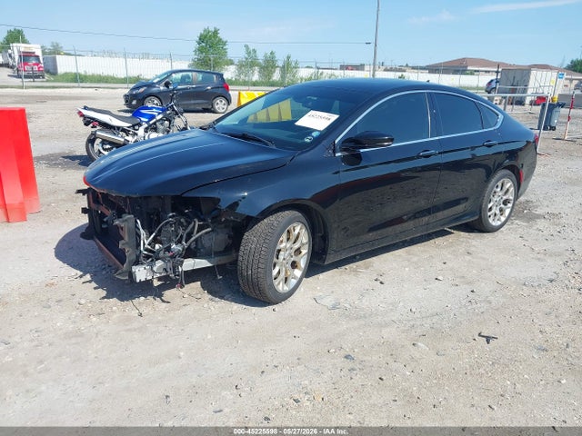 2015 Chrysler 200 C მანქანა იყიდება აუქციონზე, vin: 1C3CCCEG1FN700623, აუქციონის ნომერი: 45225598