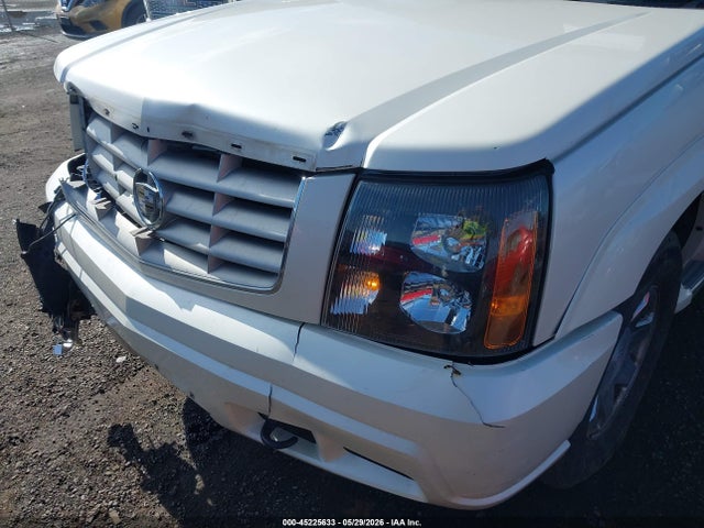 2005 Cadillac Escalade Standard მანქანა იყიდება აუქციონზე, vin: 1GYEK63N15R173856, აუქციონის ნომერი: 45225633