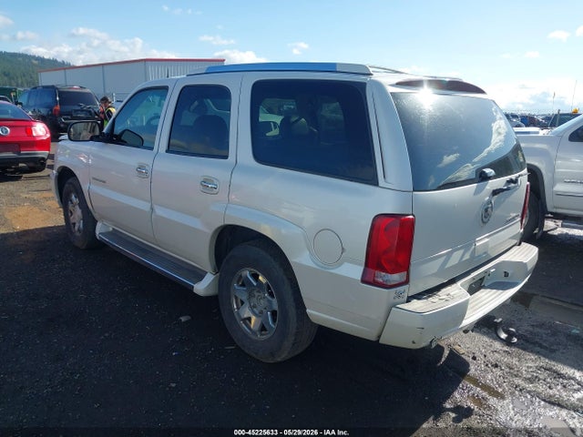 2005 Cadillac Escalade Standard მანქანა იყიდება აუქციონზე, vin: 1GYEK63N15R173856, აუქციონის ნომერი: 45225633