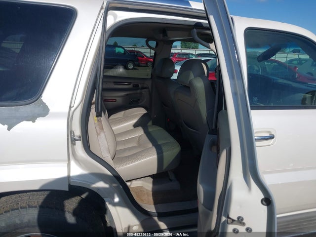 2005 Cadillac Escalade Standard მანქანა იყიდება აუქციონზე, vin: 1GYEK63N15R173856, აუქციონის ნომერი: 45225633