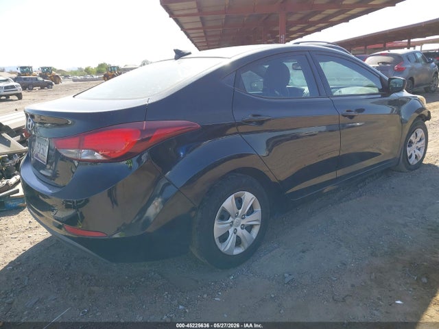 Hyundai ELANTRA SE 2016 5NPDH4AE2GH724782 Image 4