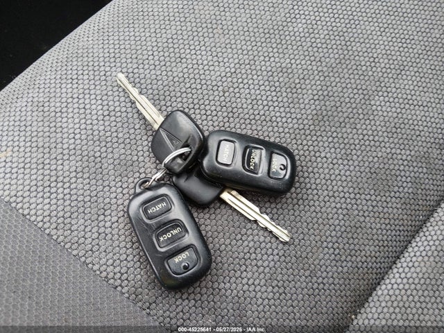 2003 Pontiac Vibe მანქანა იყიდება აუქციონზე, vin: 5Y2SL62853Z476332, აუქციონის ნომერი: 45225641