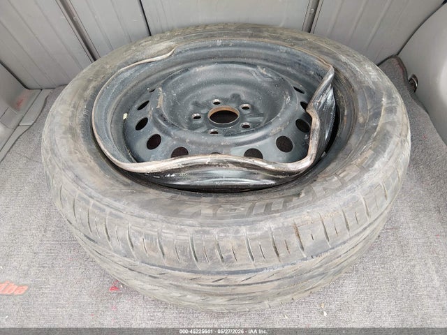 2003 Pontiac Vibe მანქანა იყიდება აუქციონზე, vin: 5Y2SL62853Z476332, აუქციონის ნომერი: 45225641