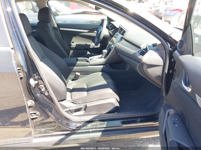 45225674 :رقم المزاد ، 19XFC1F43GE200955 vin ، 2016 Honda Civic Ex-t مزاد بيع