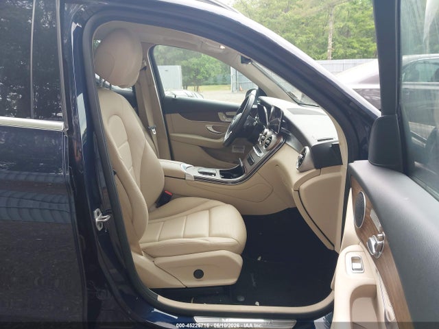 Продажа на аукционе авто 2022 Mercedes-benz Glc 300 4matic Suv, vin: W1N0G8EB2NG034209, номер лота: 45225716