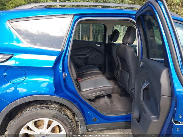 1FMCU9GD9JUD08854 Ford ESCAPE SE