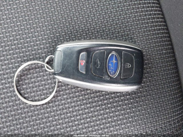 4S3GTAD64N3708042 Subaru Impreza Premium 5-door