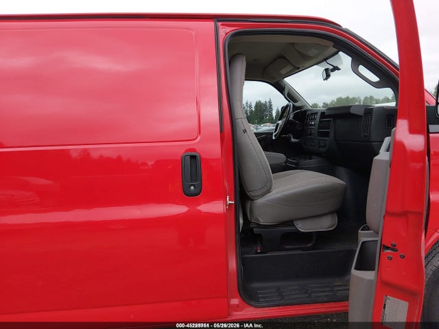Aukcja sprzedaży 2017 Chevrolet Express 2500 Work Van, vin: 1GCWGAFG7H1100747, numer aukcji: 45225751