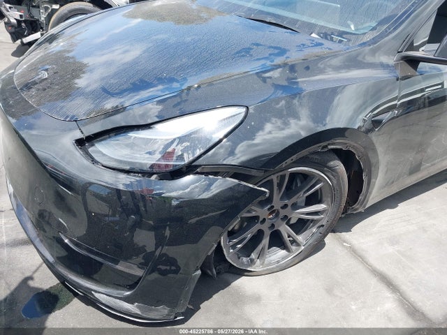 Продажа на аукционе авто 2025 Tesla Model Y Long Range Dual Motor Rear-wheel Drive, vin: 7SAYGDED1SF321375, номер лота: 45225786