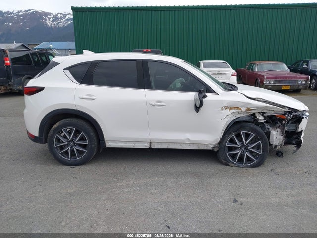 Продажа на аукционе авто 2018 Mazda Cx-5 Grand Touring, vin: JM3KFBDM1J0418690, номер лота: 45225785