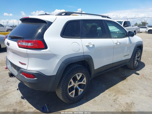Продаж на аукціоні авто 2015 Jeep Cherokee Trailhawk, vin: 1C4PJMBS2FW591746, номер лоту: 45225809