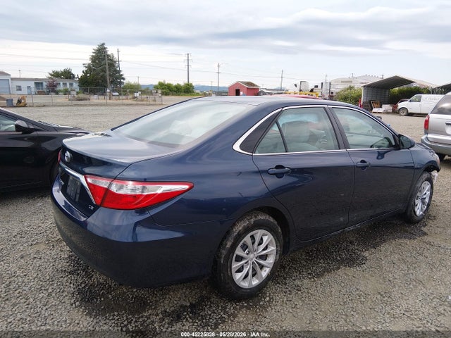 Toyota CAMRY LE 2015 4T4BF1FK5FR476365 Image 4