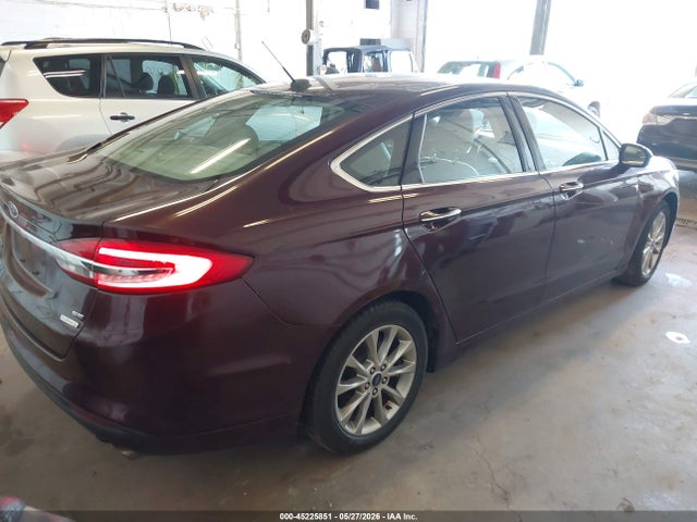 45225851 :رقم المزاد ، 3FA6P0HD9HR229078 vin ، 2017 Ford Fusion Se مزاد بيع