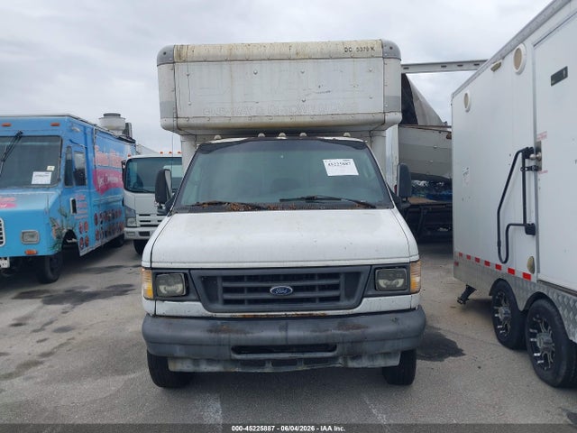 2007 Ford E-450 Cutaway მანქანა იყიდება აუქციონზე, vin: 1FDXE45S07DB16220, აუქციონის ნომერი: 45225887