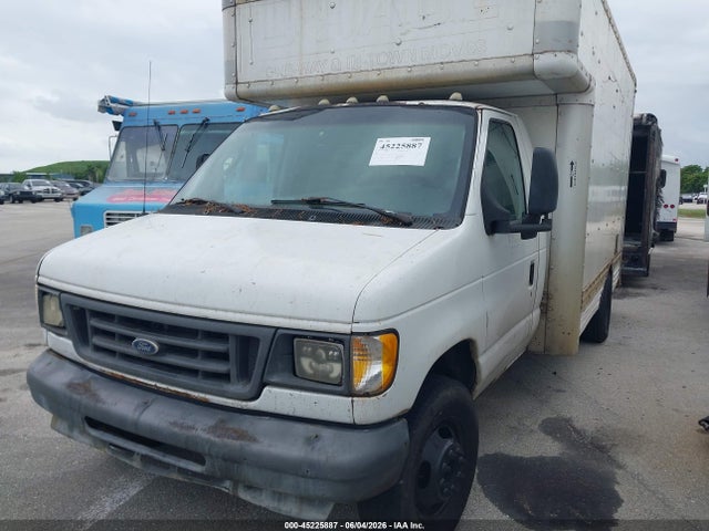 2007 Ford E-450 Cutaway მანქანა იყიდება აუქციონზე, vin: 1FDXE45S07DB16220, აუქციონის ნომერი: 45225887