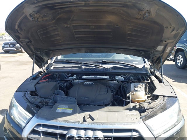 45225891 :رقم المزاد ، WA1ANAFY8J2042747 vin ، 2018 Audi Q5 2.0t Premium/2.0t Tech Premium مزاد بيع