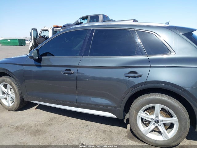 45225891 :رقم المزاد ، WA1ANAFY8J2042747 vin ، 2018 Audi Q5 2.0t Premium/2.0t Tech Premium مزاد بيع