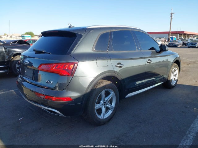 45225891 :رقم المزاد ، WA1ANAFY8J2042747 vin ، 2018 Audi Q5 2.0t Premium/2.0t Tech Premium مزاد بيع