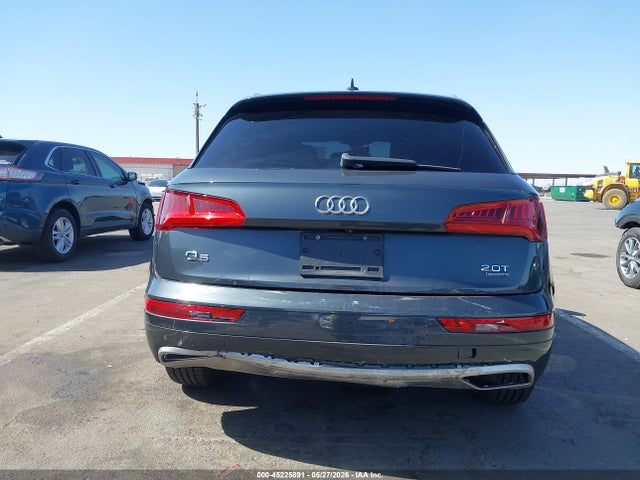 45225891 :رقم المزاد ، WA1ANAFY8J2042747 vin ، 2018 Audi Q5 2.0t Premium/2.0t Tech Premium مزاد بيع
