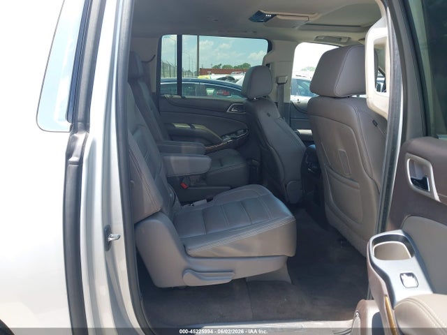 2015 Gmc Yukon Xl 1500 Denali მანქანა იყიდება აუქციონზე, vin: 1GKS2JKJ6FR509579, აუქციონის ნომერი: 45225994