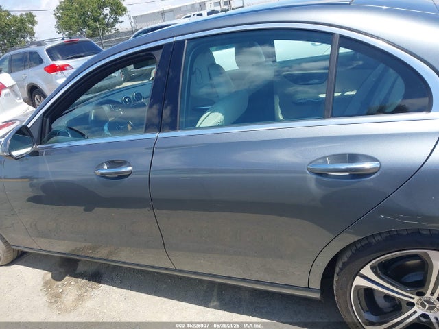 W1KAF4GB4RR213632 Mercedes-Benz C 300