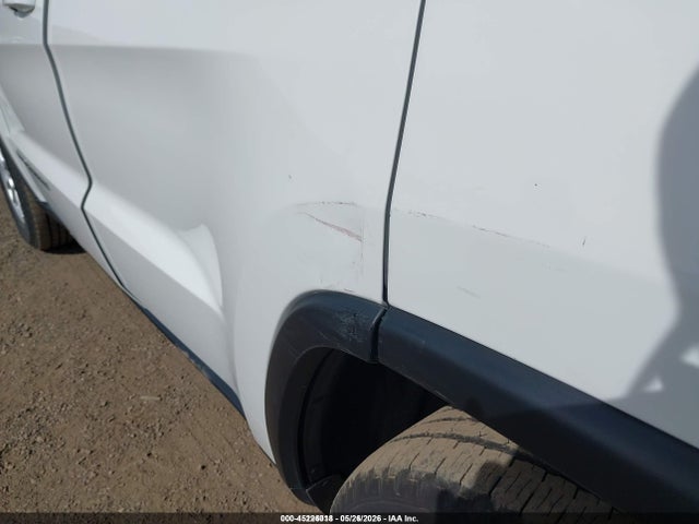 45226018 :رقم المزاد ، 1C4RJFAG1JC405240 vin ، 2018 Jeep Grand Cherokee Laredo E 4x4 مزاد بيع