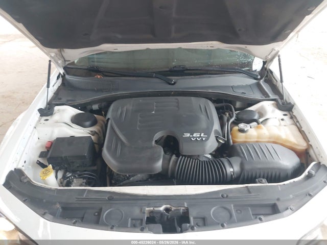 Продажа на аукционе авто 2019 Chrysler 300 Touring, vin: 2C3CCAAG8KH610365, номер лота: 45226024